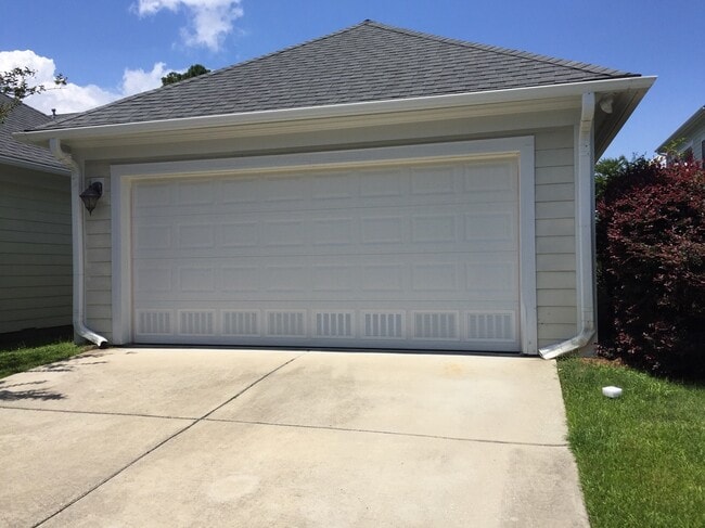 Building Photo - 3 Bedroom 2.5 Bath Townhouse in Eaglewood Retreat - James Island