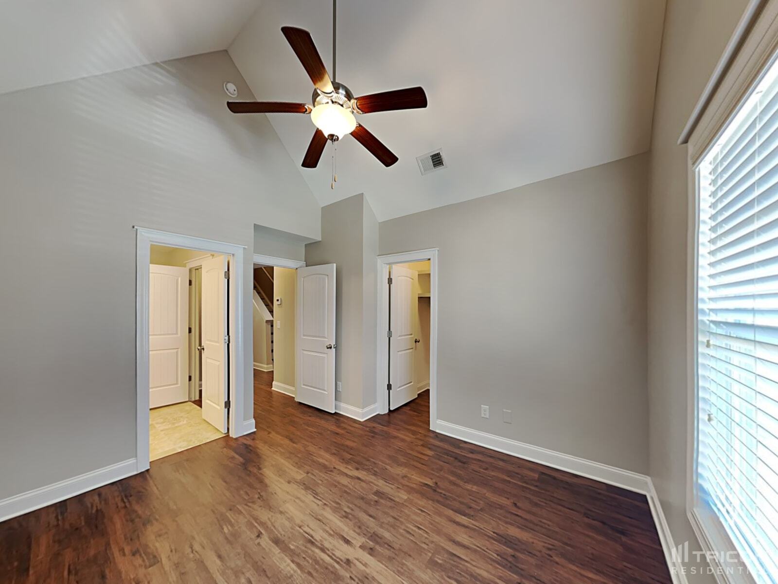 Building Photo - 141 Park Ridge Way