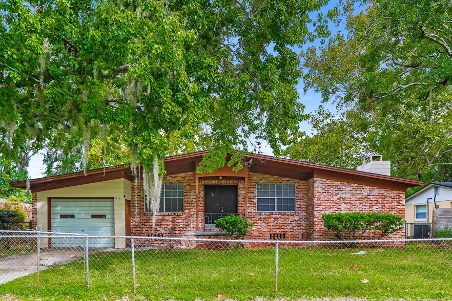 Primary Photo - 7583 Patrice Ct