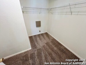 Building Photo - 9707 Redstone Rise