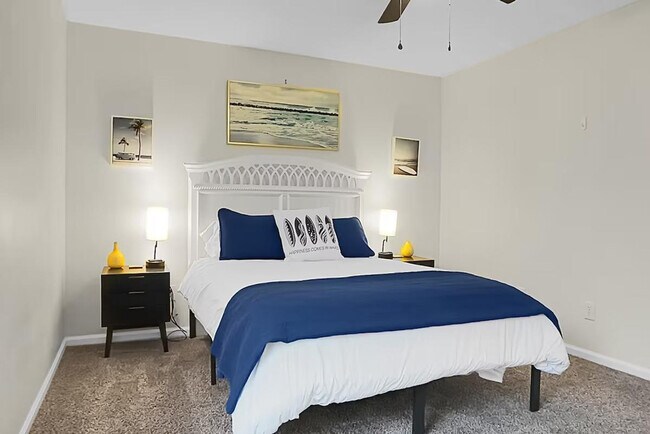 Building Photo - 124 Larkspur Dr