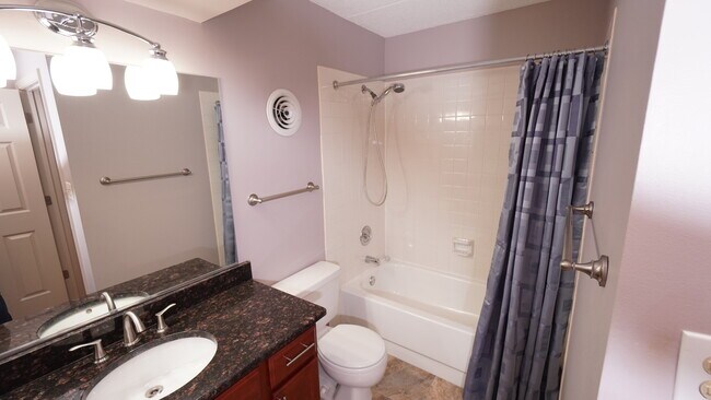 Building Photo - 75 Kristin Cir