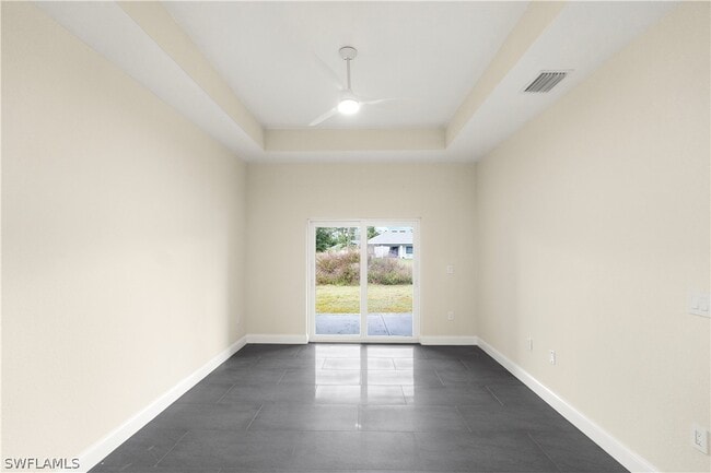 Building Photo - 1043 Albert Ave