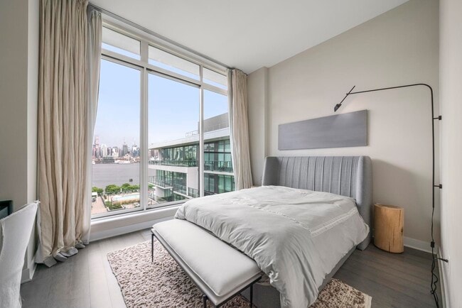 Building Photo - 1200 Ave at Port Imperial