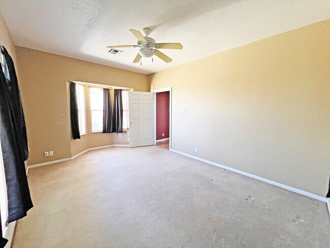 Building Photo - 101 Capt Lee