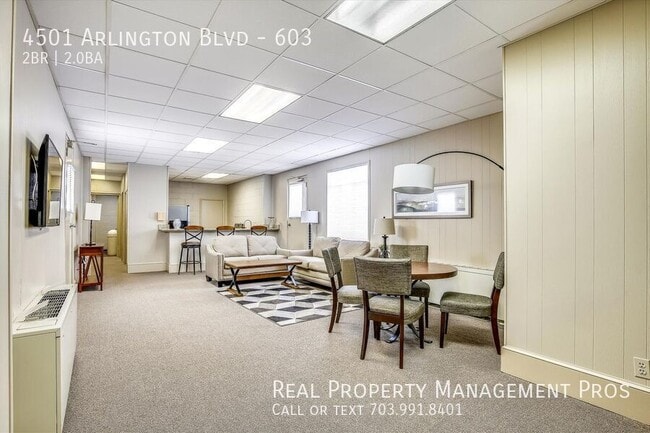 Building Photo - 4501 Arlington Blvd
