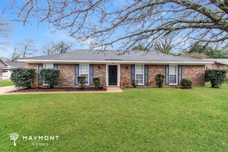 Building Photo - 3928 Croydon Rd