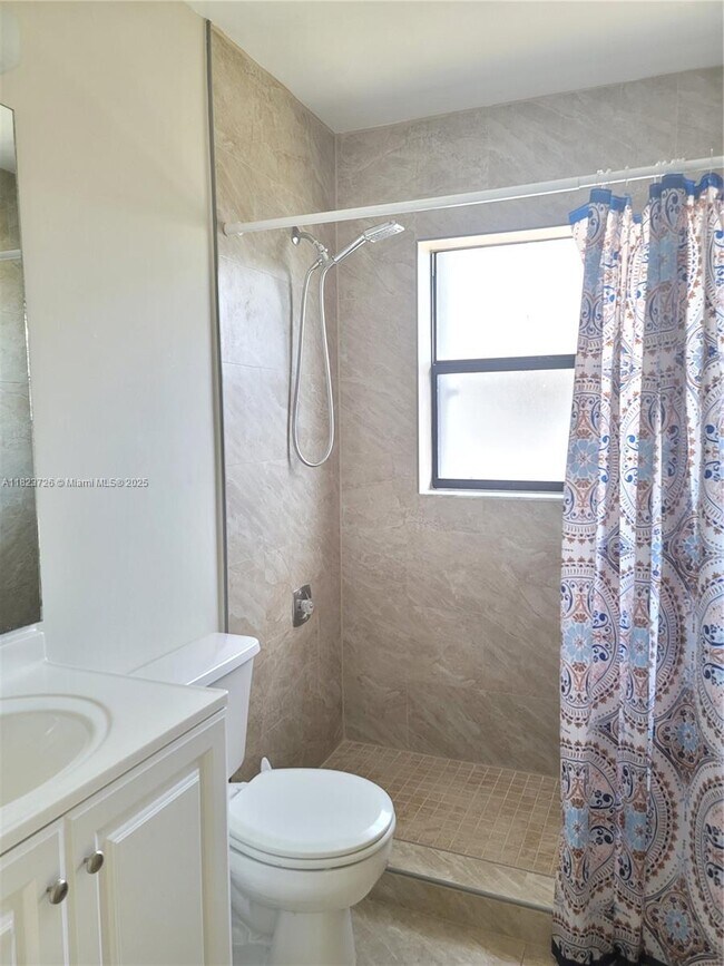 Building Photo - 15354 SW 72nd St