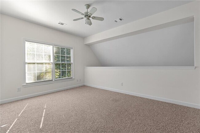 Building Photo - 235 Arbor Creek Way