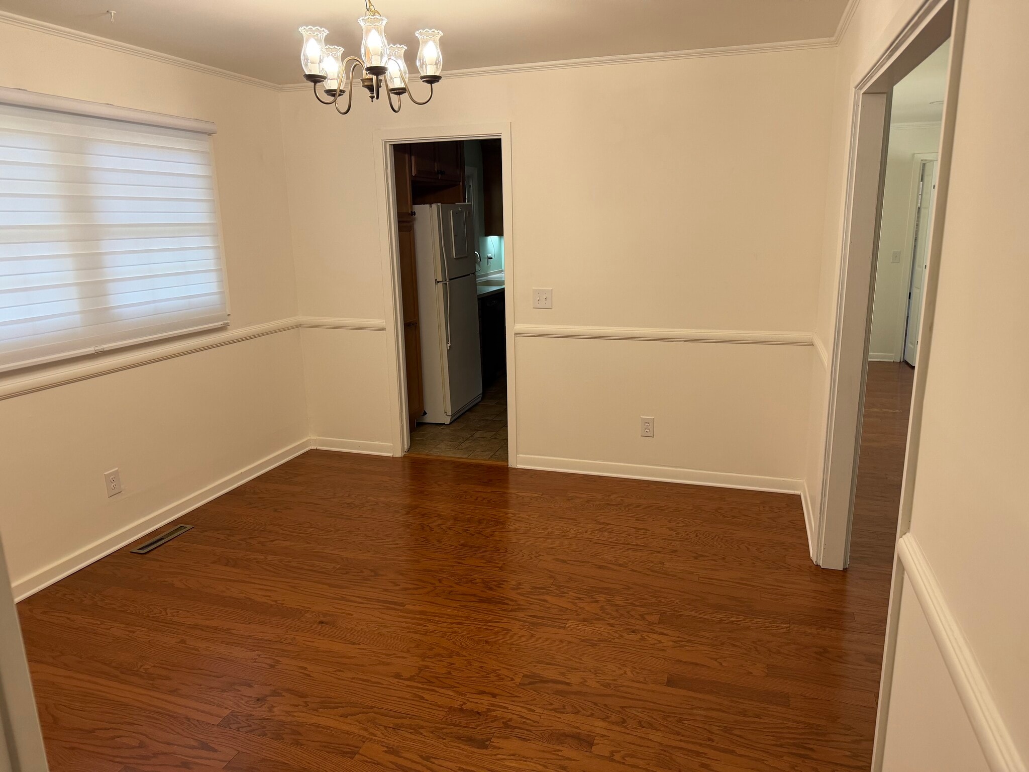 Dining room - 5375 Gordon Dr
