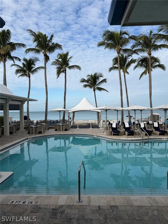 Building Photo - 295 Grande Way