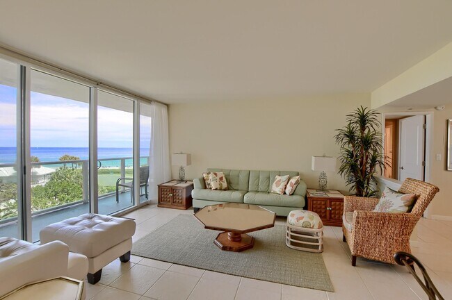 Building Photo - 333 NE 21st Ave