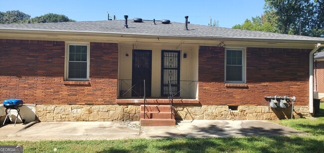 Building Photo - 1458 Mercer Ave