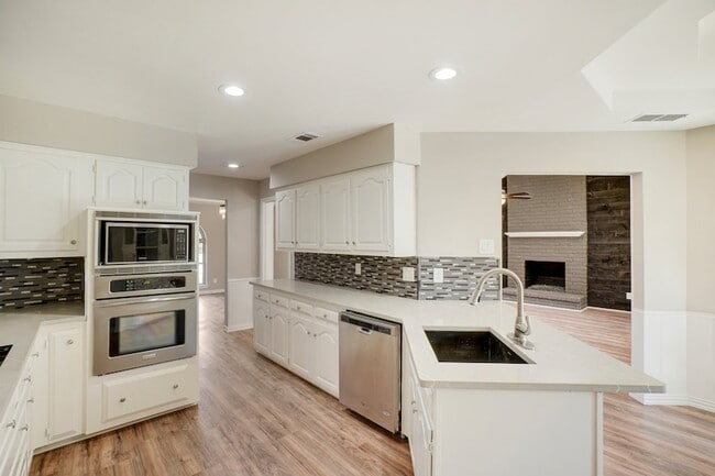 Building Photo - 1216 Horizon Trail