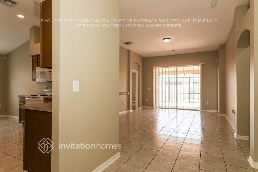 Building Photo - 449 Stone Briar Dr
