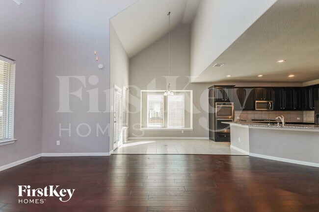 Building Photo - 1208 Caney Creek Ln
