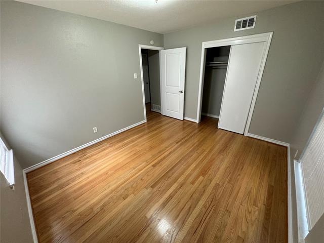 Building Photo - 2322 Costa Mesa Dr