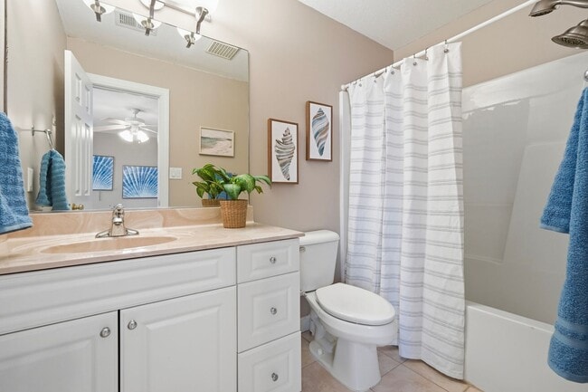 Building Photo - Ready NOW in The Reserve at Great Neck, Top-Rated Schools, Pet Friendly