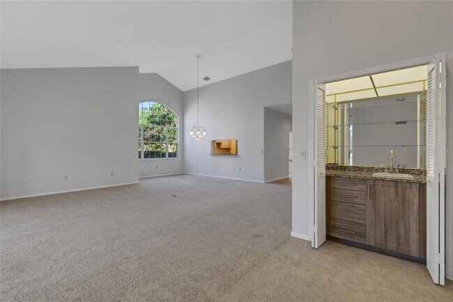 Building Photo - 4044 Penshurst Park