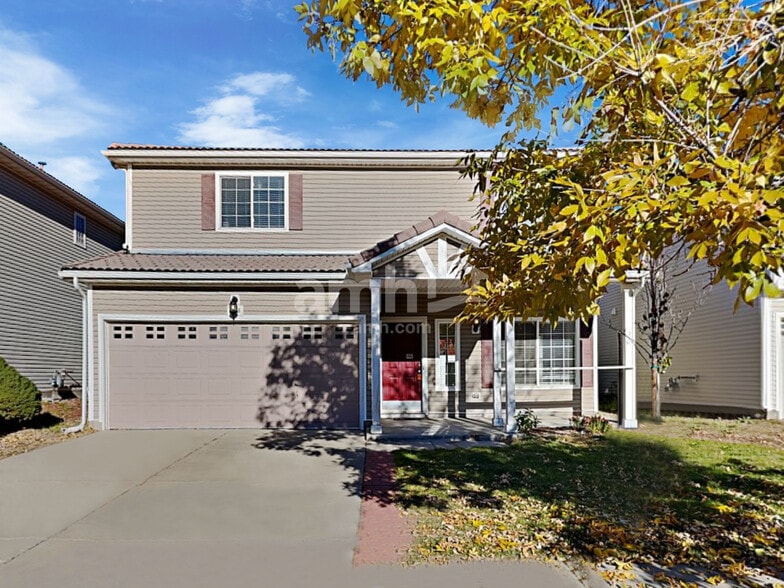 Primary Photo - 4983 N Fundy St