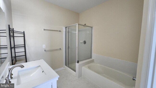 Building Photo - 6333 Eagle Ridge Ln