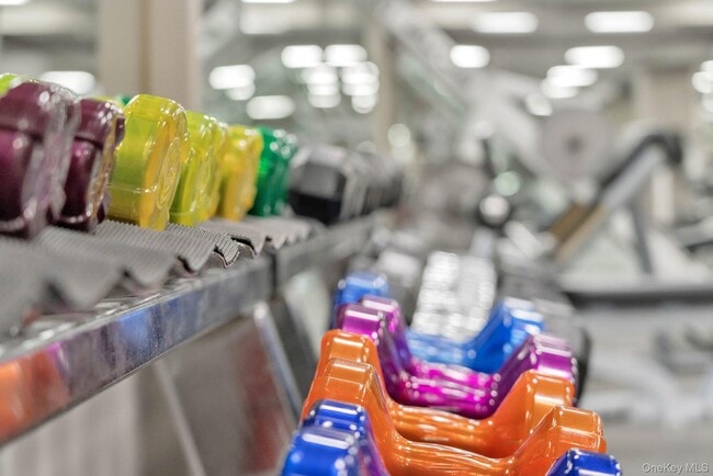 Building Photo - 269-10 Grand Central Pkwy