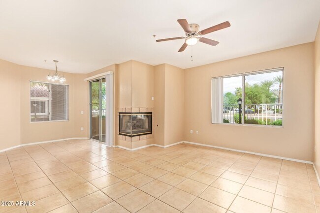 Building Photo - 2929 W Yorkshire Dr