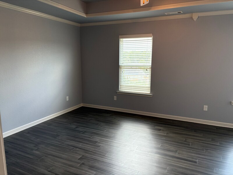 Building Photo - 511 Sweet Gum Ct