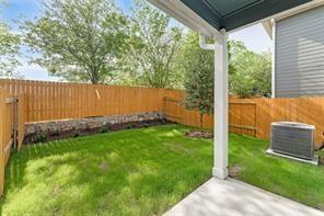 Building Photo - 1301 Parker Dr