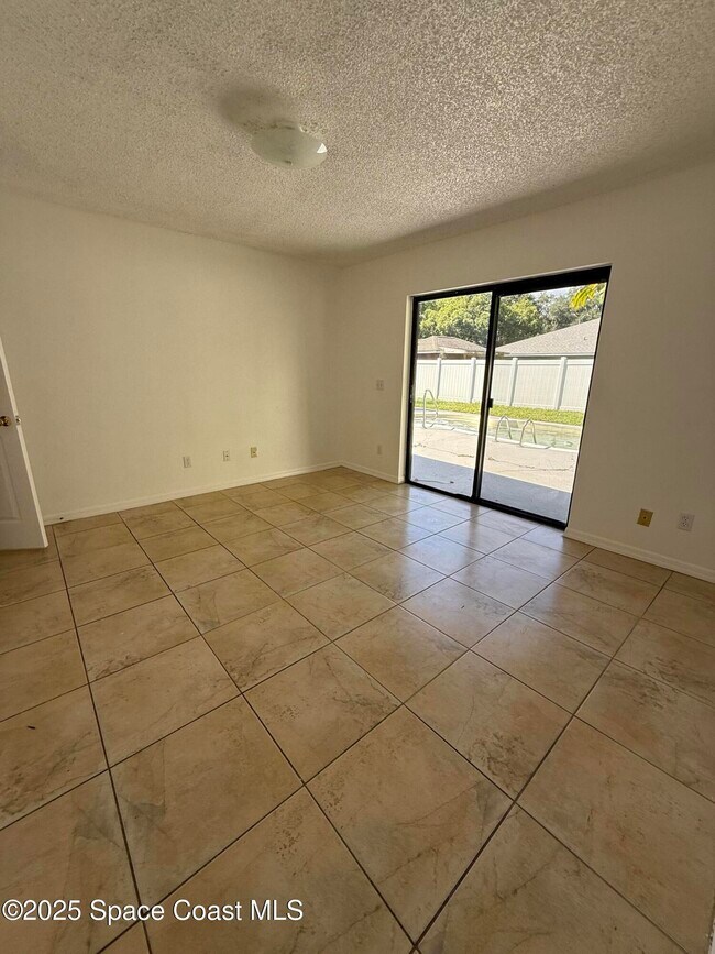 Building Photo - 4900 Volusia Ave