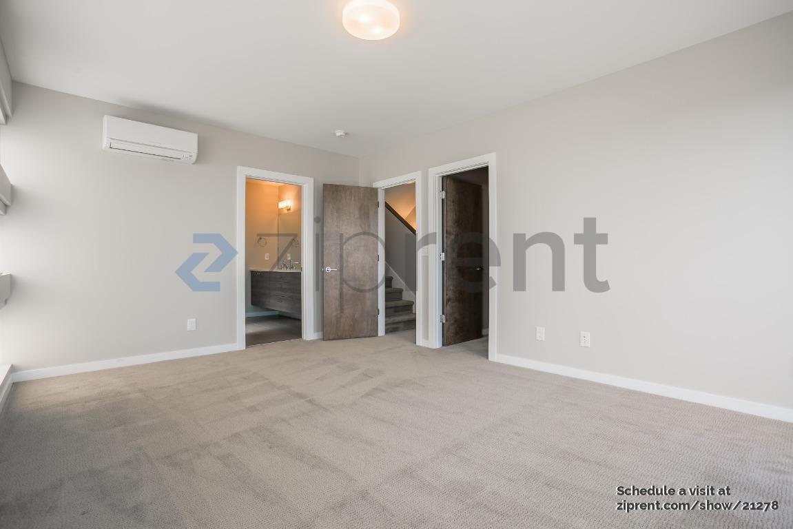 Building Photo - 1409 19th Ave