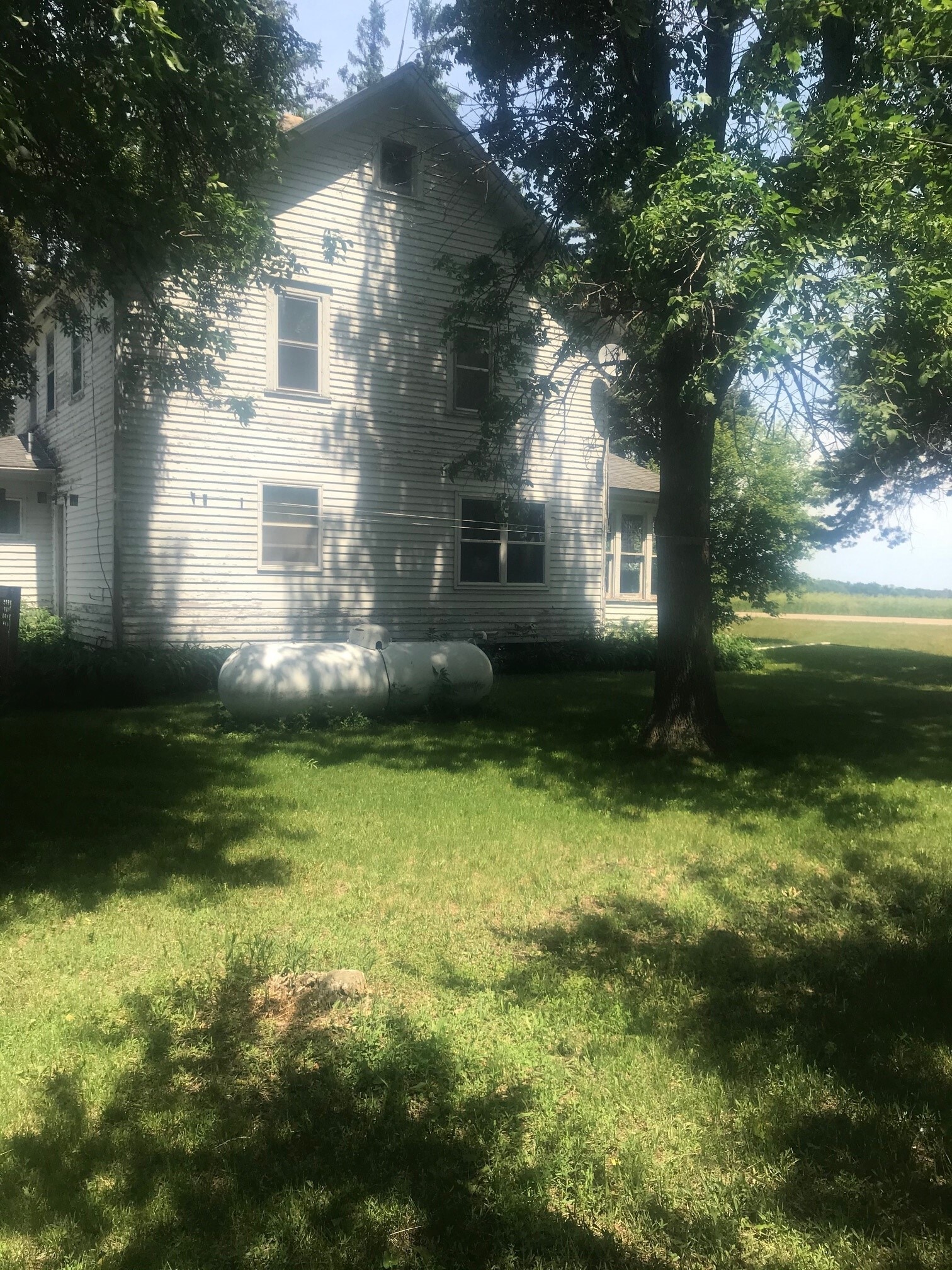 South Side - 305 4th St