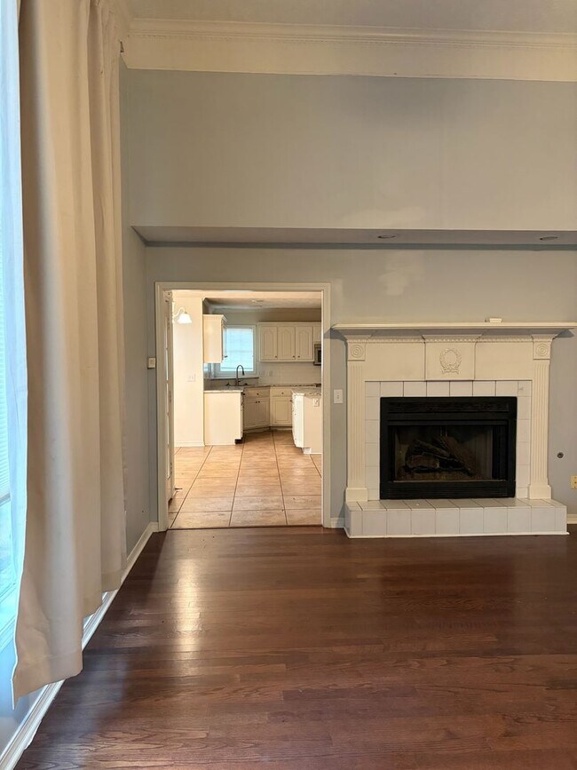 Building Photo - 89 Sir Henry Dr