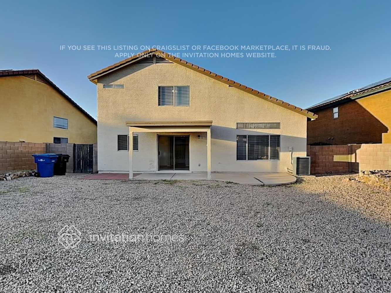 Building Photo - 15917 W Cottonwood St