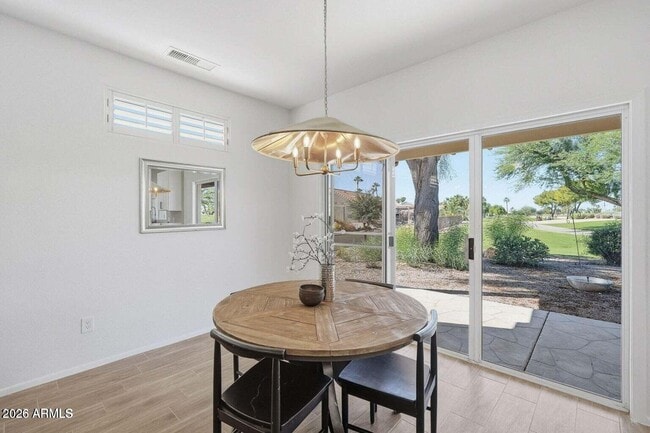 Building Photo - 22408 N Las Vegas Dr