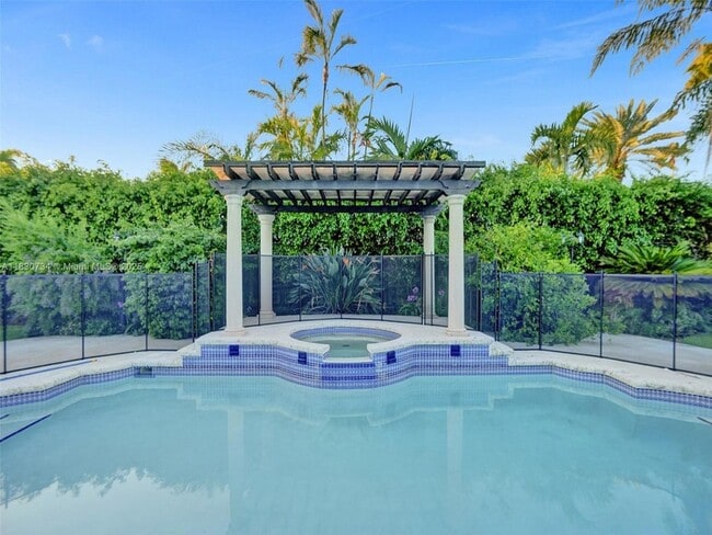 Building Photo - 12401 SW 77th St