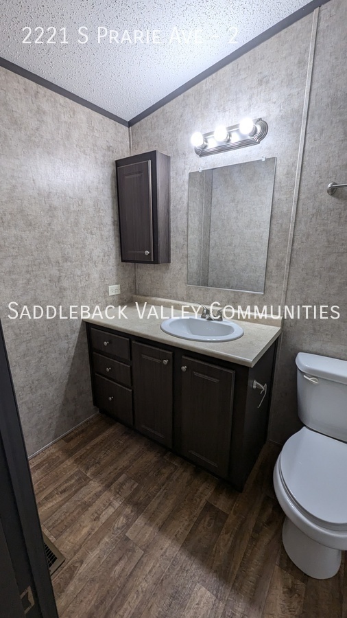 Building Photo - 2 Bedroom, 2 Bath Mobile Home for Rent in ...