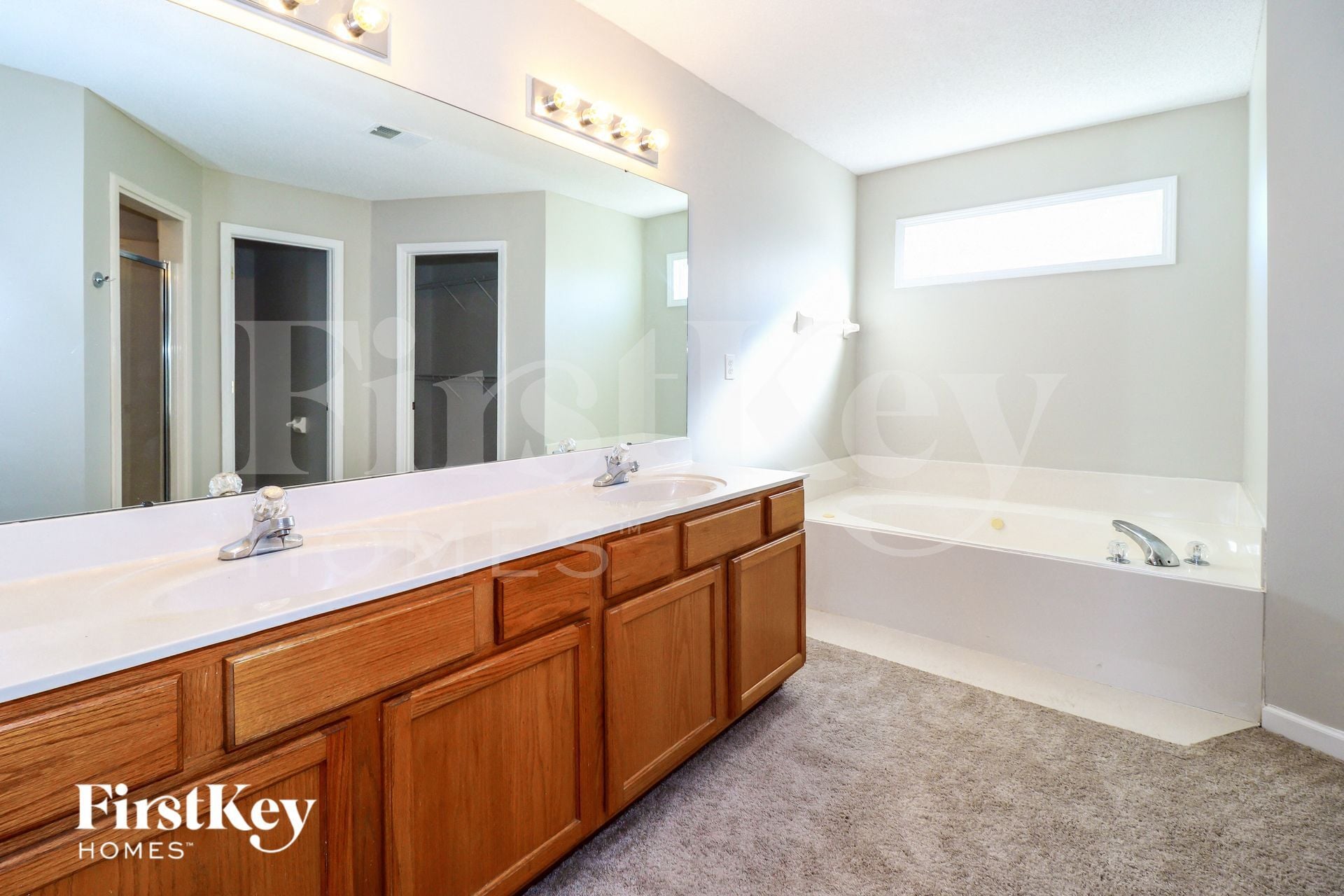 Building Photo - 9987 Woodland Birch Dr