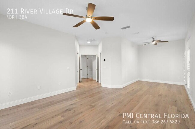 Building Photo - 211 River Village Dr