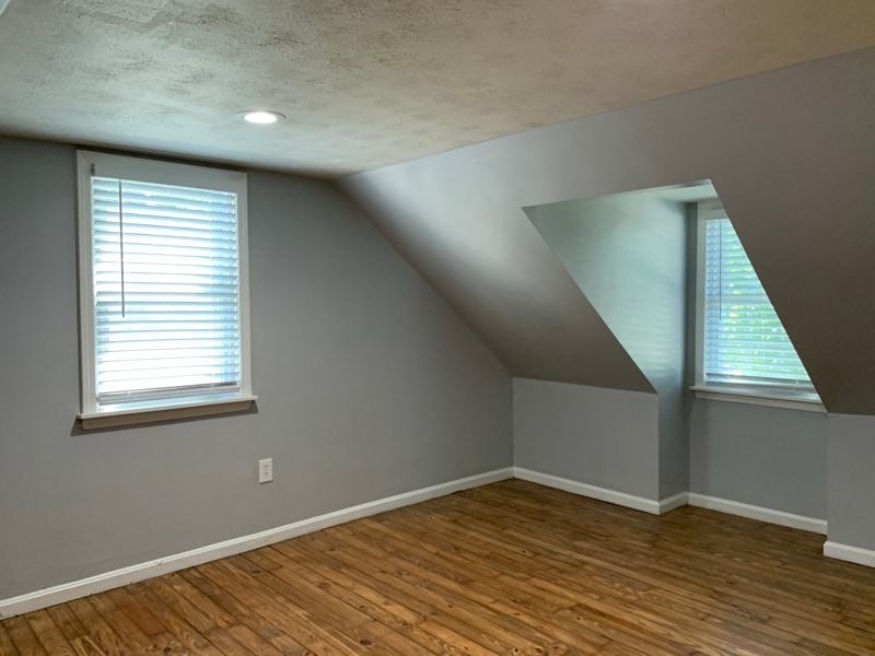 Building Photo - 1105 Elmwood Rd