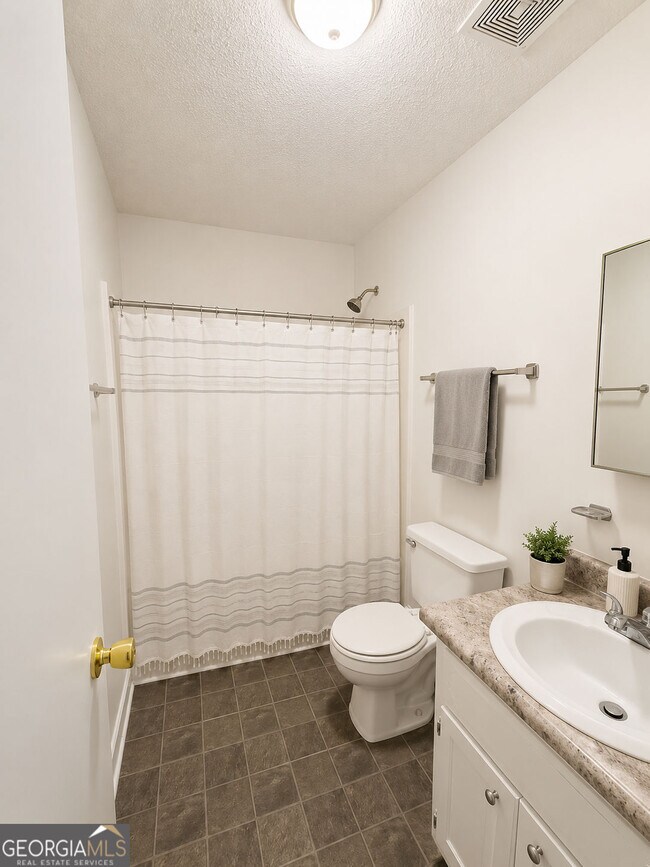 Building Photo - 232 Rustwood Dr