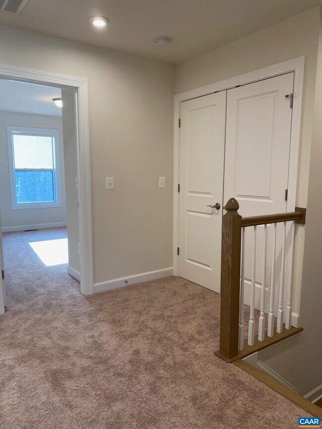 Building Photo - 2254 Fowler Cir