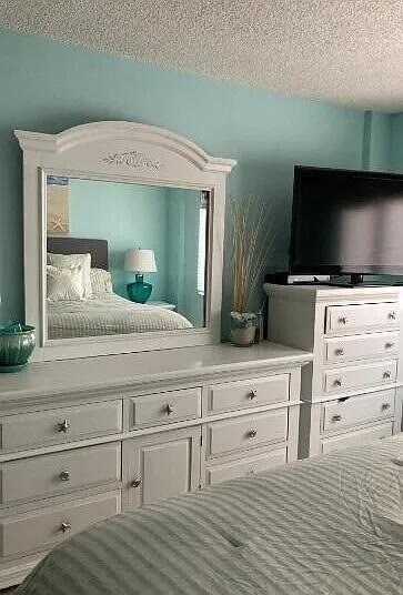 Building Photo - 3215 S Ocean Blvd