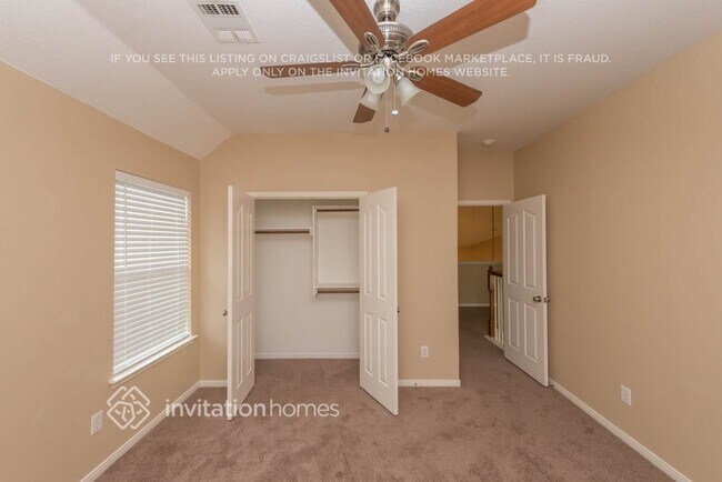Building Photo - 9200 Farmer Dr