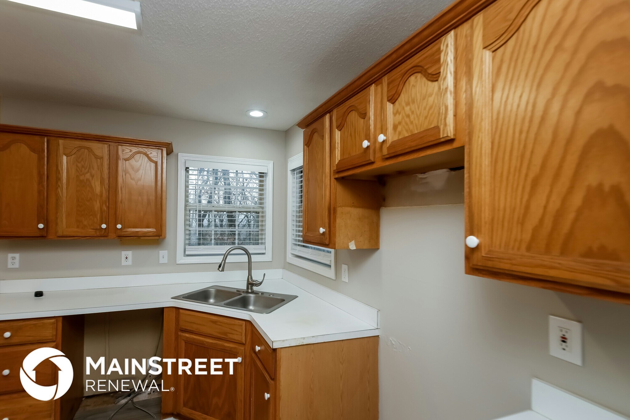 Building Photo - 30 Mountain Trail Ct SW