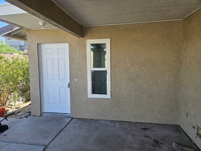 Building Photo - 1584 Turquoise Rd