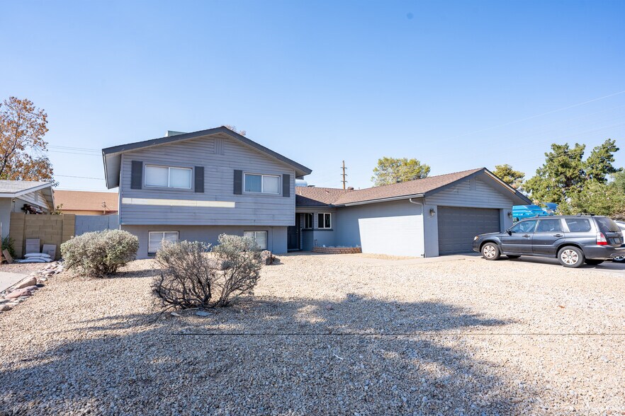 Building Photo - 3300 S Terrace Rd