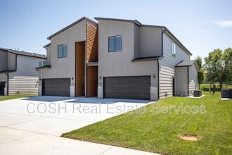 Building Photo - 3554 N Tyler Ct