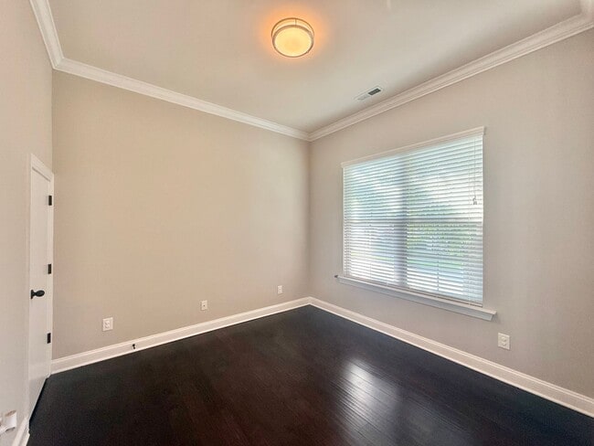 Building Photo - Modern, Luxurious 3BD, 2.5BA Cary Home with Solar Panels & Detached 2-Car Garage with EV Charger ...