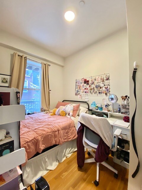 Building Photo - 53 Fort Ave